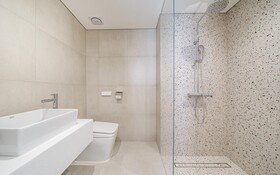 Pyeongtaek La Seine Tourist Hotel