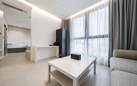 Pyeongtaek La Seine Tourist Hotel