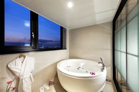 Ramada by Wyndham Pyeongtaek