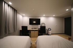 25 Hotel
