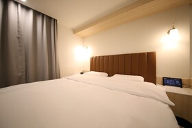 25 Hotel