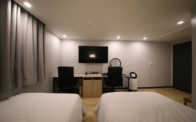 25 Hotel