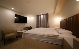 25 Hotel