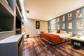 Hotel On