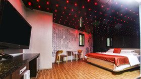 Hotel On