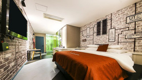 Hotel On