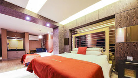 Hotel On