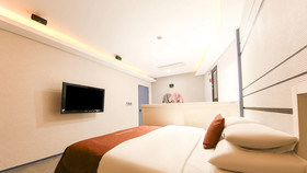 Hotel On