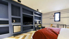 Hotel On