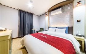 K Plus Hotel