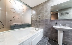 K Plus Hotel