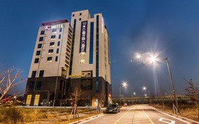 K Plus Hotel