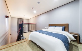 K Plus Hotel