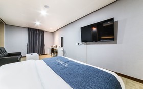 K Plus Hotel