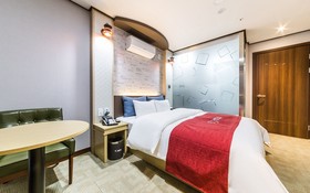 K Plus Hotel