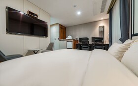 Yangju Latte Drive In Hotel