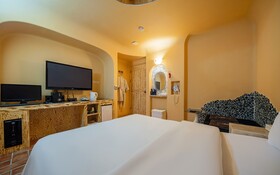 Yangju M Hotel