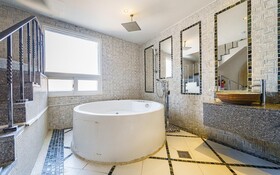 Yangju M Hotel