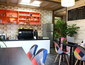 Pension Cafe Yoon & Park