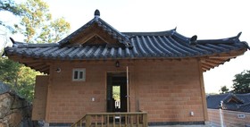 Sanasa Red Clay House