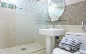 Yangpyeong 4 Hue House Pension