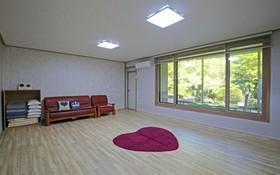 Yangpyeong Adeulbawi Pension