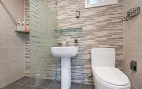 Yangpyeong Chorokbam Pool Villa Pension