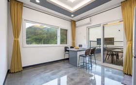 Yangpyeong Chorokbam Pool Villa Pension