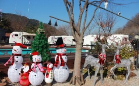 Yangpyeong Flower Caravan Pension