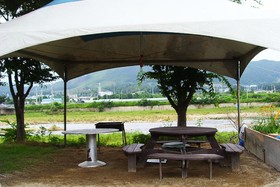 Yangpyeong Hayandohwaji Pension