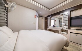 Yangpyeong Hotel New York
