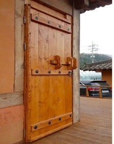Yangpyeong Jangsu Village Hanok Stay