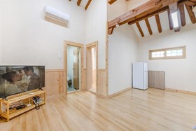 Yangpyeong Malgeun-soop Han ock Pension