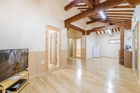 Yangpyeong Malgeun-soop Han ock Pension