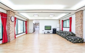 Yangpyeong Mountain Yard Pension