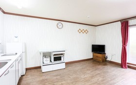 Yangpyeong Mountain Yard Pension