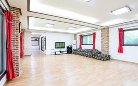 Yangpyeong Mountain Yard Pension