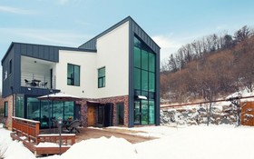 Yangpyeong Pension ABC Pool Villa