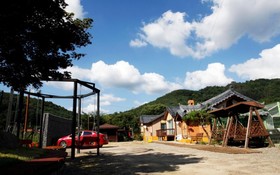 Yangpyeong Seohu Eco Village Pension