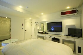 Yangpyeong Show Hotel