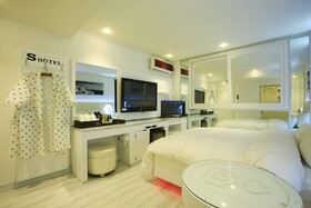 Yangpyeong Show Hotel