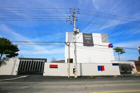 Yangpyeong Show Hotel