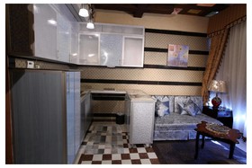 Roomi Suites Hotel