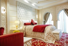 Crowne Plaza Kuwait Al Thuraya City