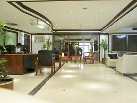 New Park Hotel