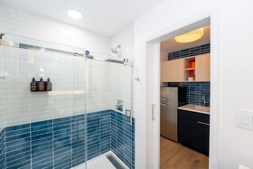 Sunshine Suites Resort