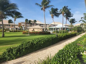 The Grand Caymanian Resort