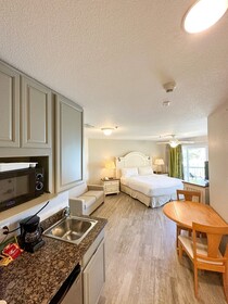 The Grand Caymanian Resort