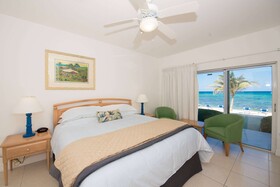 Wyndham Reef Resort Grand Cayman