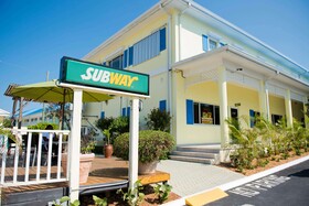 Wyndham Reef Resort Grand Cayman